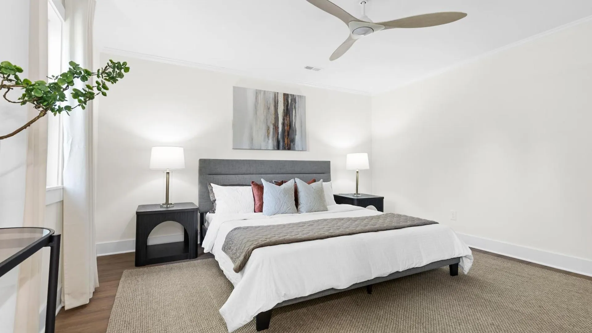 Holiday home Modern 4 Bed In Quail Hollow Charlotte